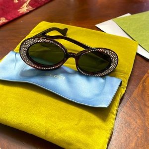 Gucci sunglasses